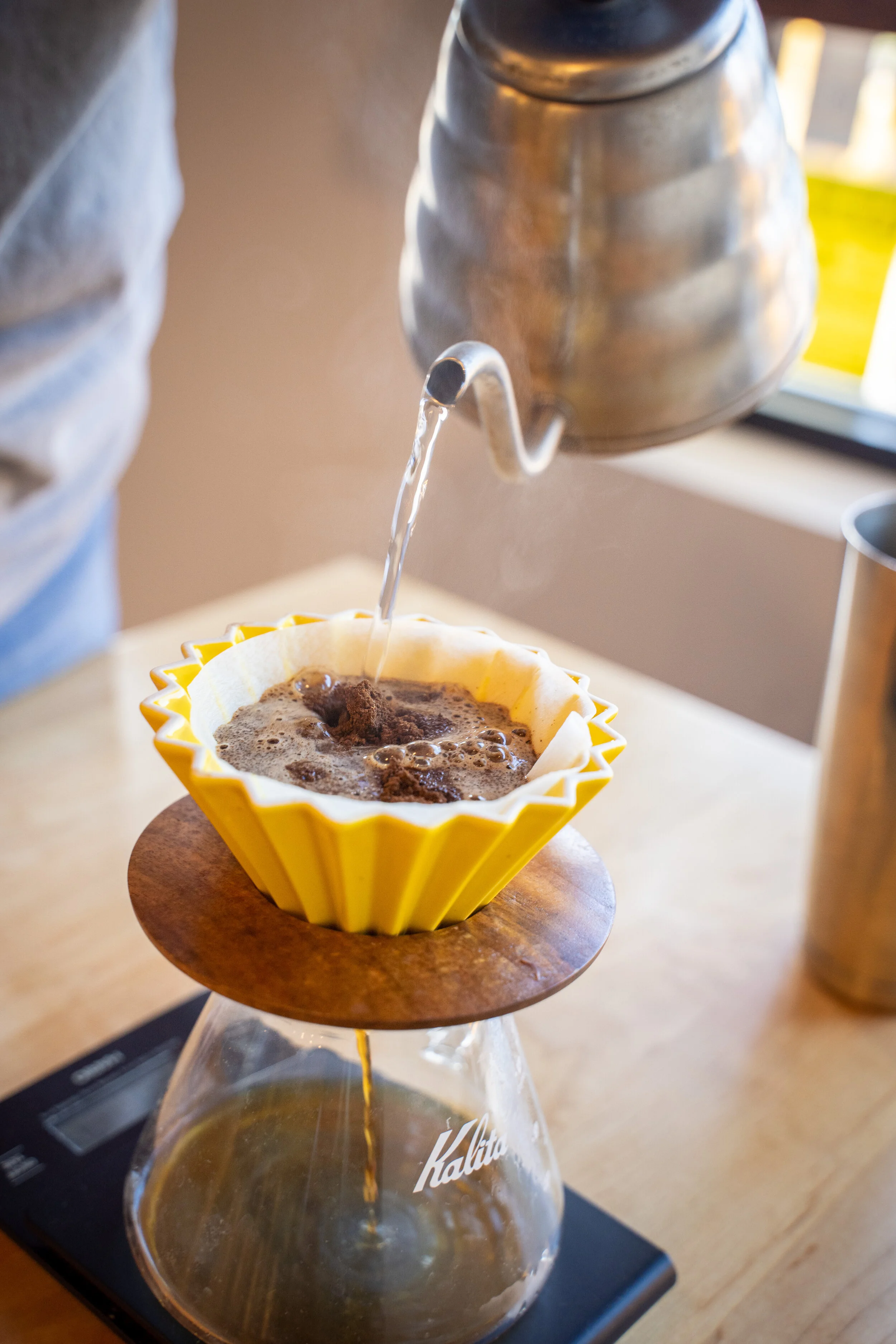 Pour sales over bloom